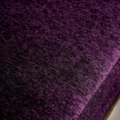 Causeuse Grendel traditionnelle en chenille violette avec accoudoirs roulés par Furniture of America