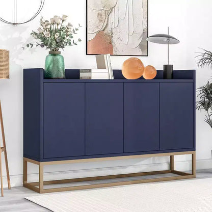 Elegante madia a 4 ante con 4 ripiani regolabili