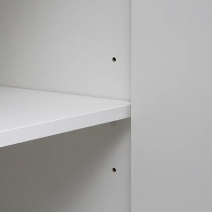 Bahut avec portes décoratives cannelées, buffet en bois avec poignées métalliques, meuble de rangement avec étagères réglables