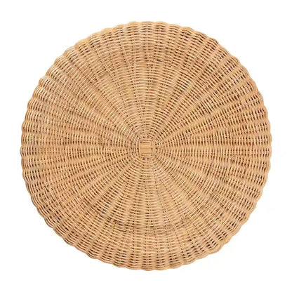 Tavolino in rattan naturale Avalon Scallop - Tavolino in vimini intrecciato a mano con base a gonna, stile costiero per soggiorno o corridoio