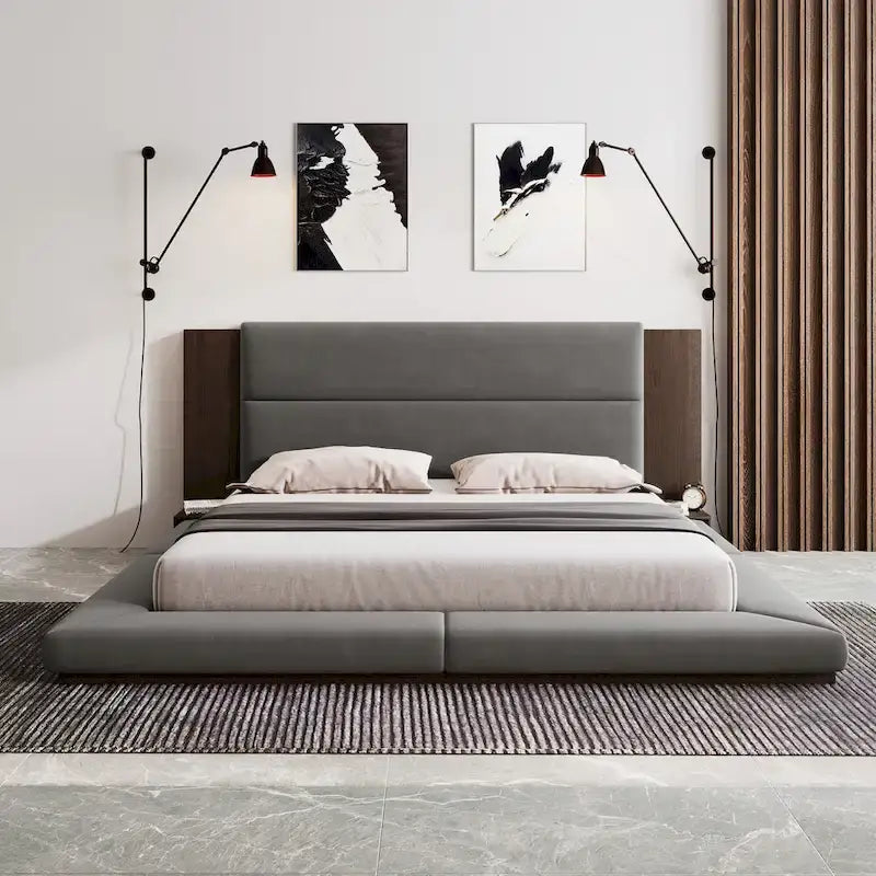 Letto imbottito King Gray Floor a basso profilo con testiera estesa in legno, mensole comodino integrate