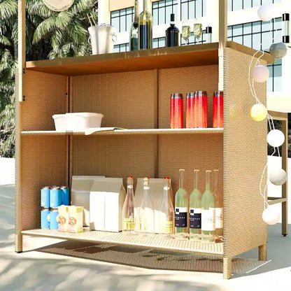 Set da patio stile hawaiano ad altezza bancone